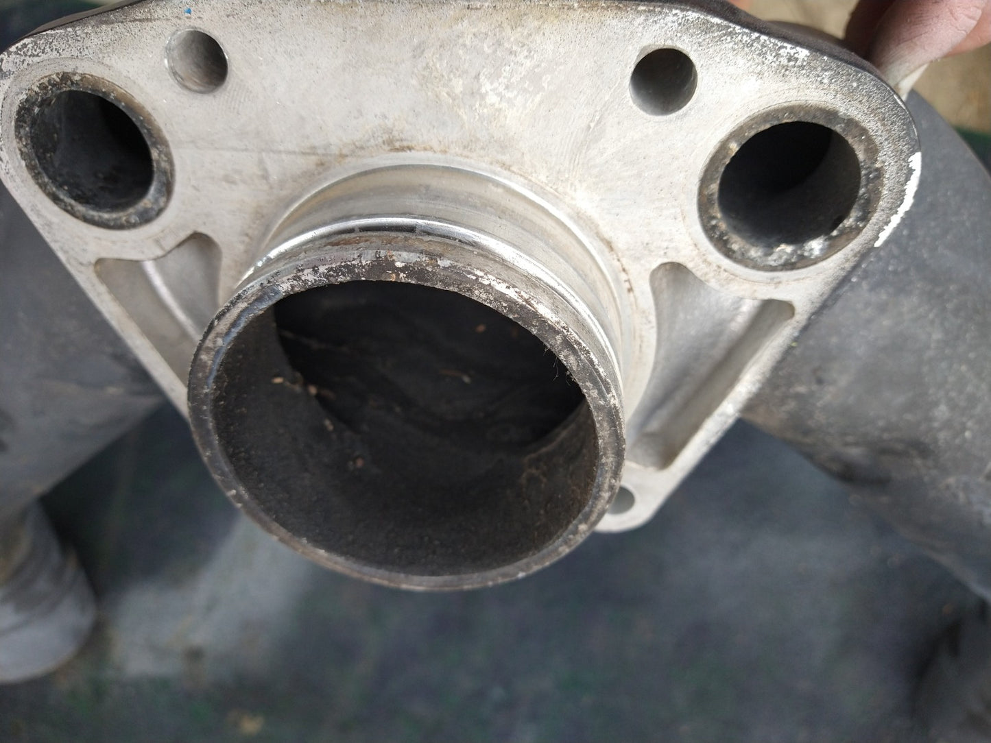 VOLVO PENTA DP-C THRU DP-E V8 V6 Y-PIPE EXHAUST COLLECTOR 854742-1 3851000 38508