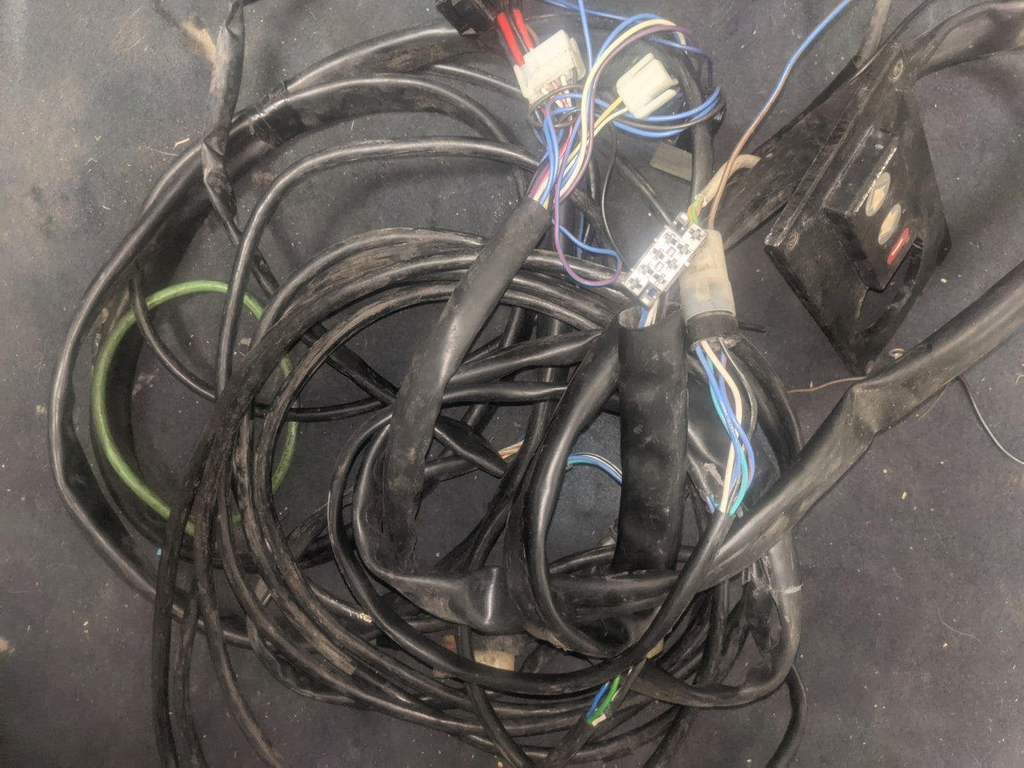 Volvo Penta 30' foot wiring harness complete excellent condition
