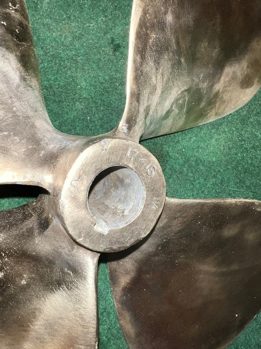 Volvo Penta nibral prop 17 x 16 1 1/4