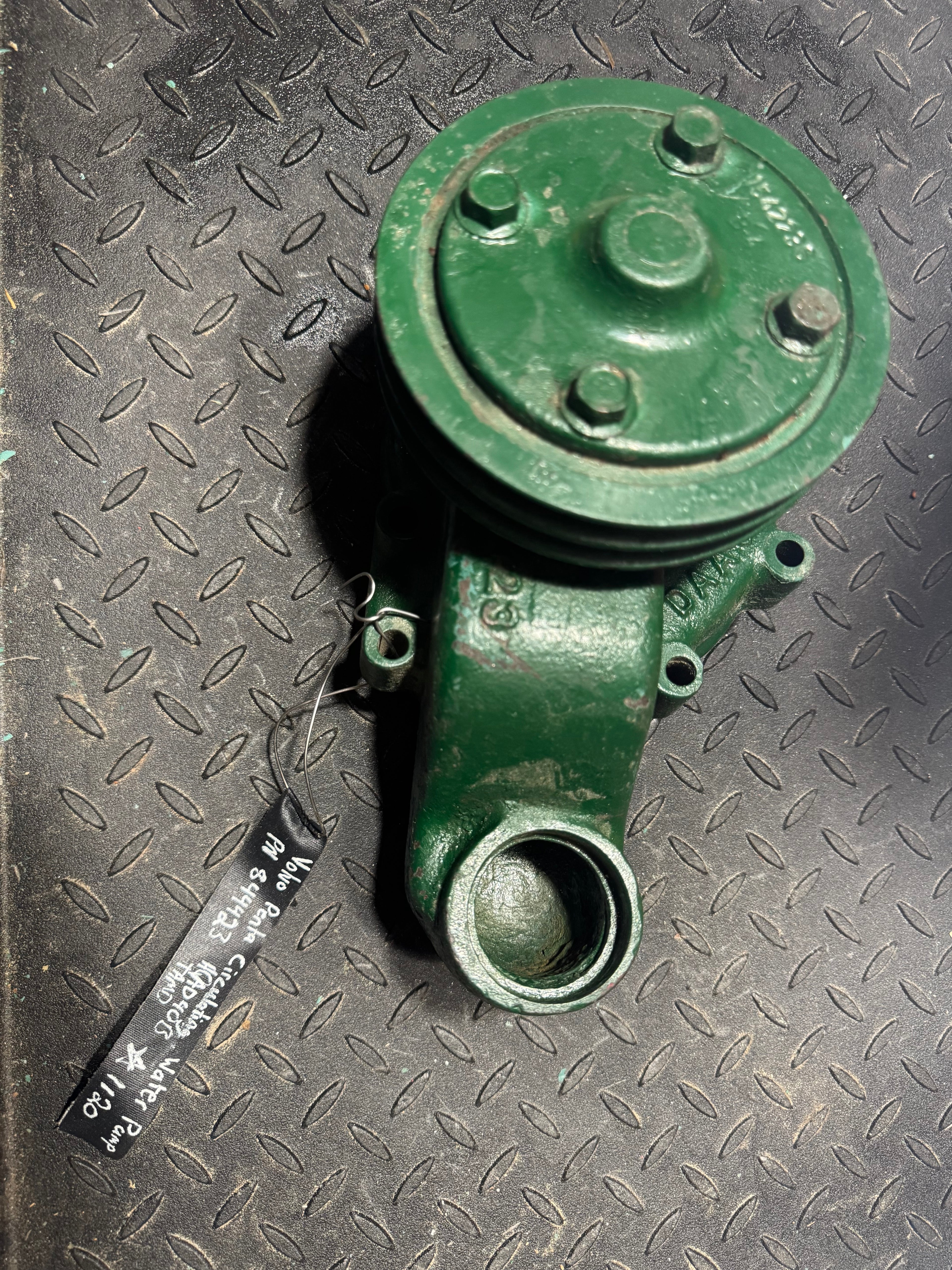 Volvo Penta circulating water pump aqad40b tamd40h