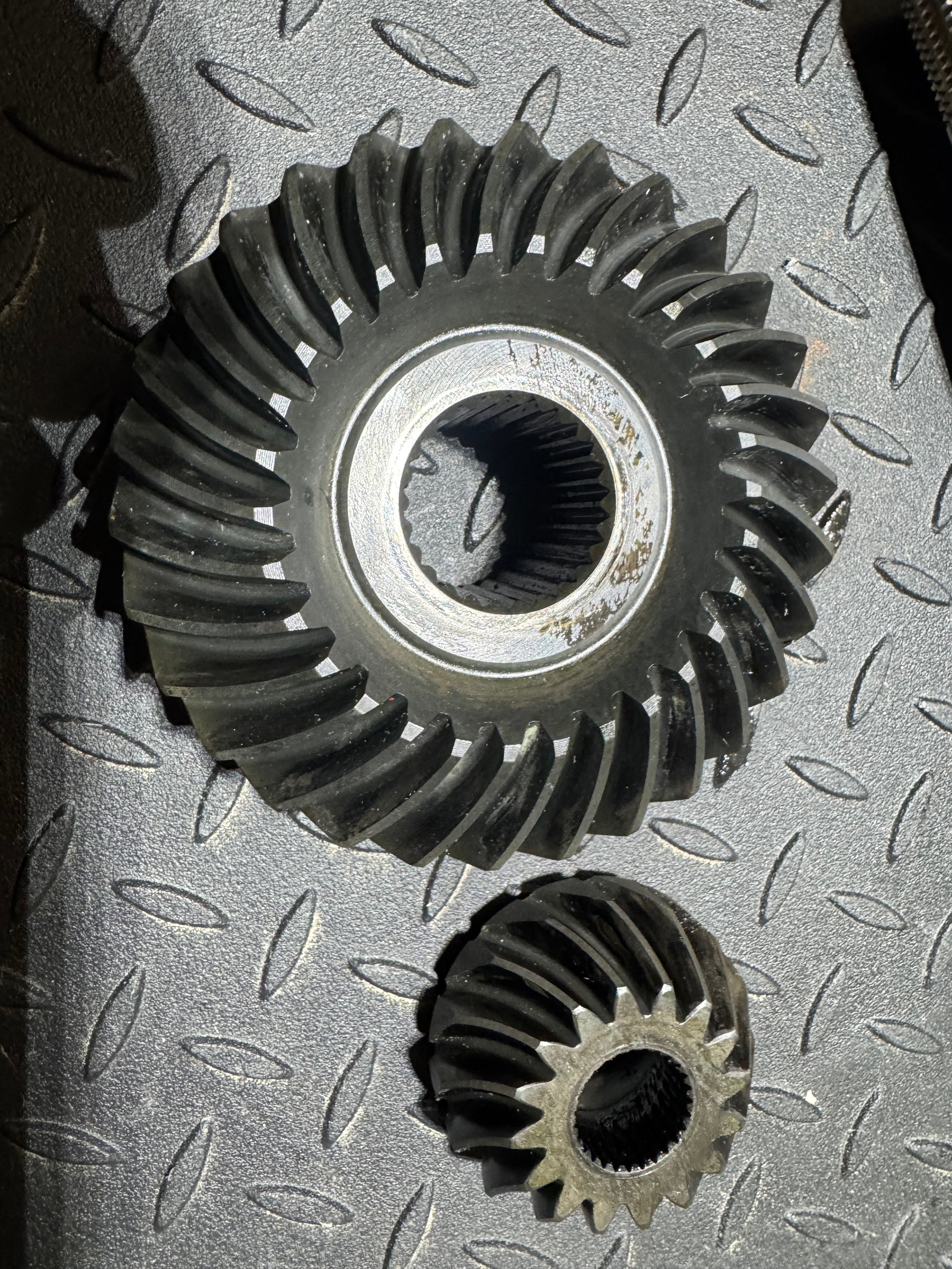 Volvo Penta 1.95 gear set pristine condition