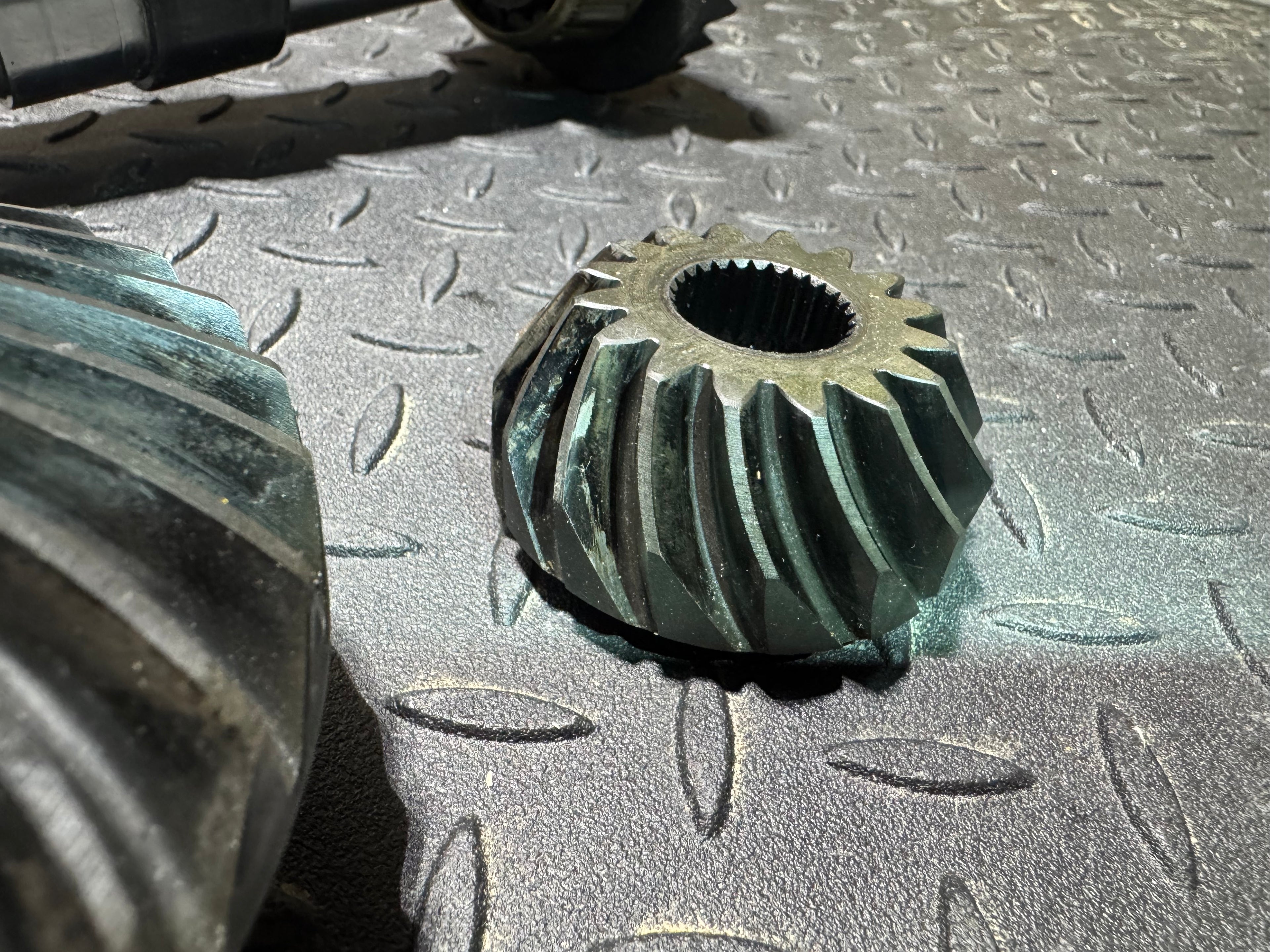 Volvo Penta 1.95 gear set pristine condition