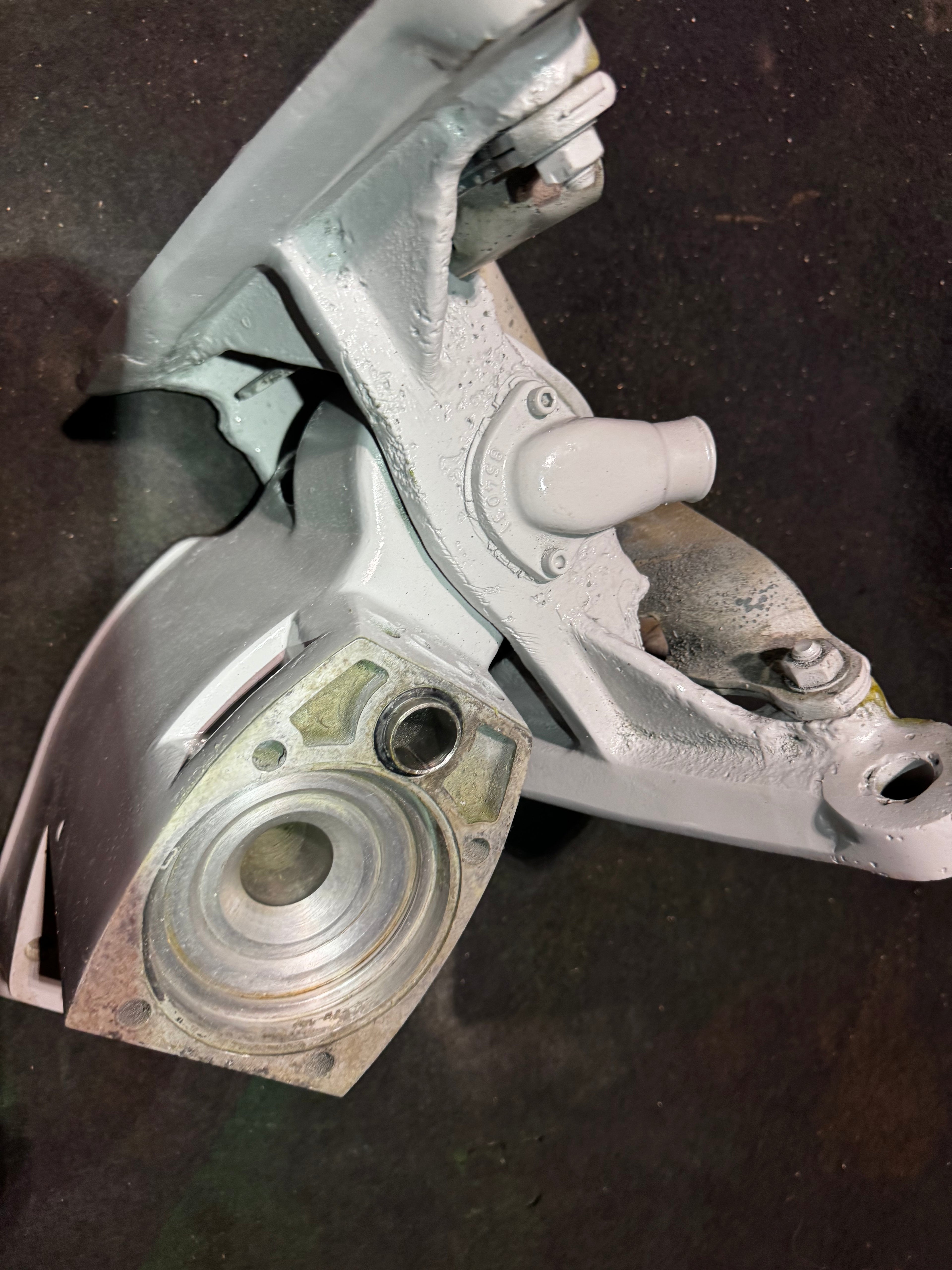 Volvo Penta 290 dpa intermediate housing v8 1.95 5.7