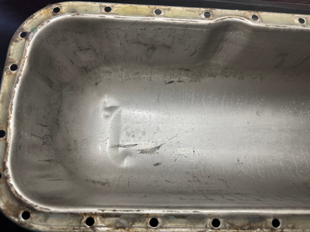 Volvo Penta aqad40b oil pan aqad40a