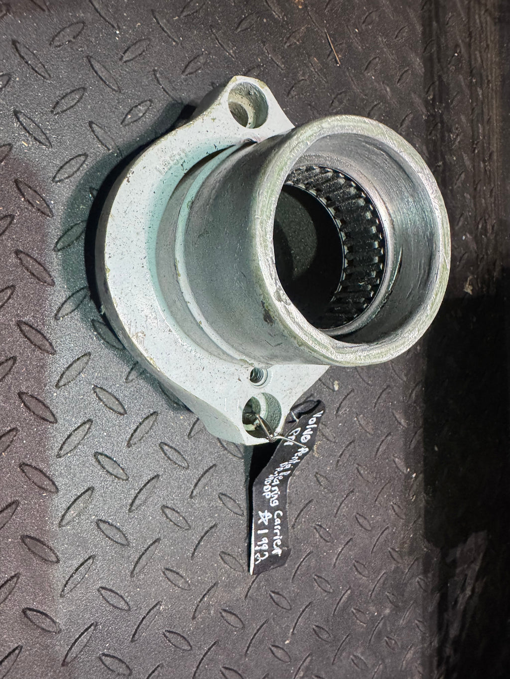 Volvo Penta bearing carrier 290 dpa dpc dpd1