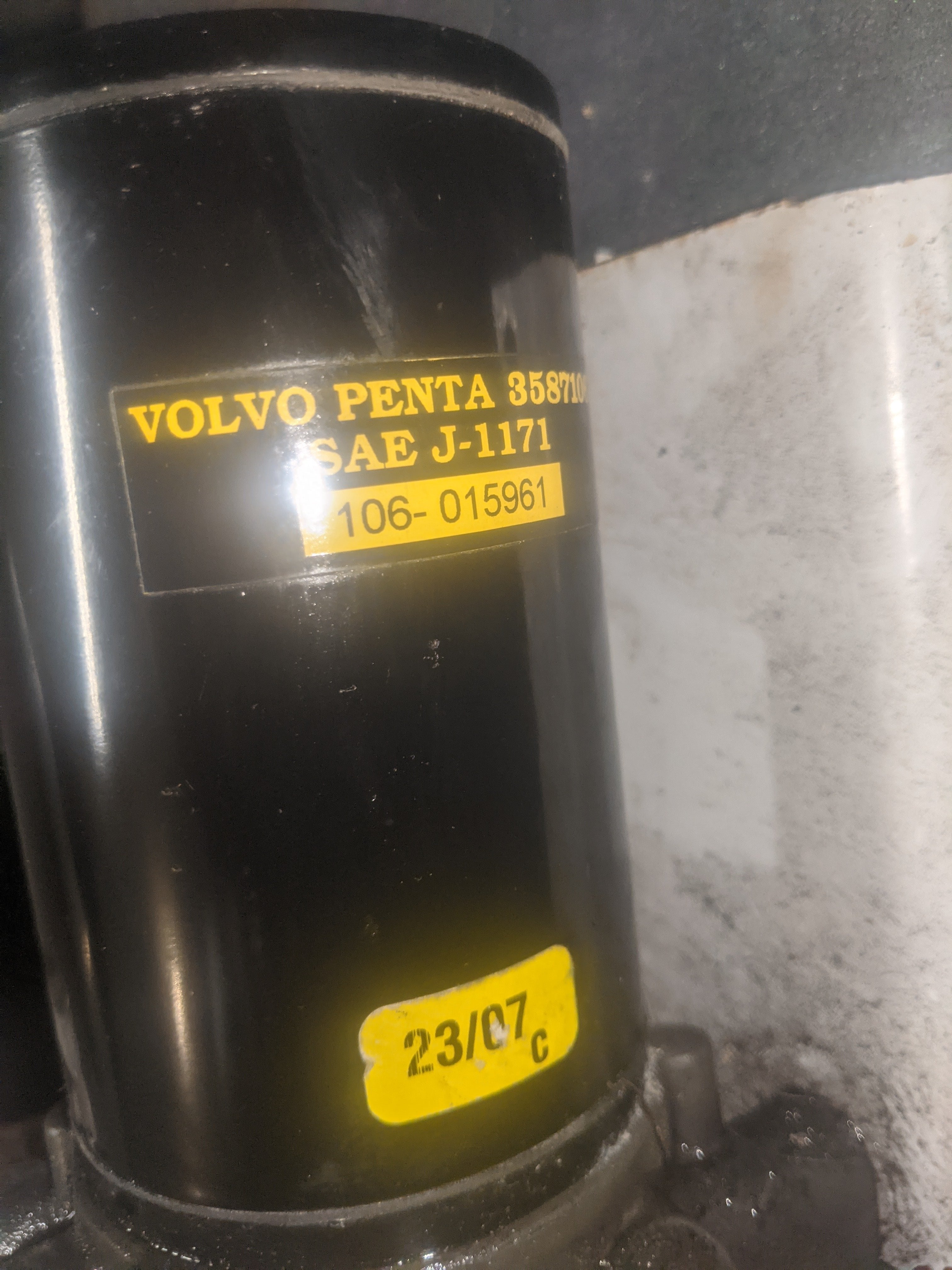 Volvo penta power steering pump dp v8 350
